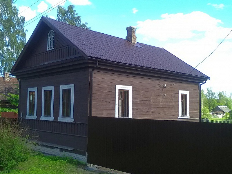 Монтаж металлочерепицы и водостоков ГрандЛайн в Новгородской области