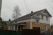 Монтаж металлочерепицы и облицовка виниловым сайдингом и фасадными панелями в п. Солнечное