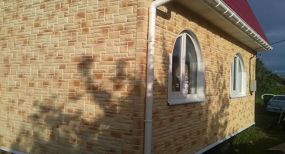 Монтаж металлочерепицы, облицовка фасадными панелями д. Старосиверская