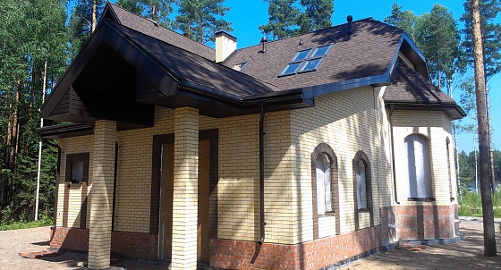 Дом из газобетона в п. Песочный - 4 100 000 р.