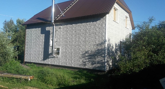 Монтаж ондулина, облицовка фасадными панелями в д. Кобона