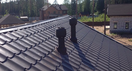 Монтаж металлочерепицы п. Рощино